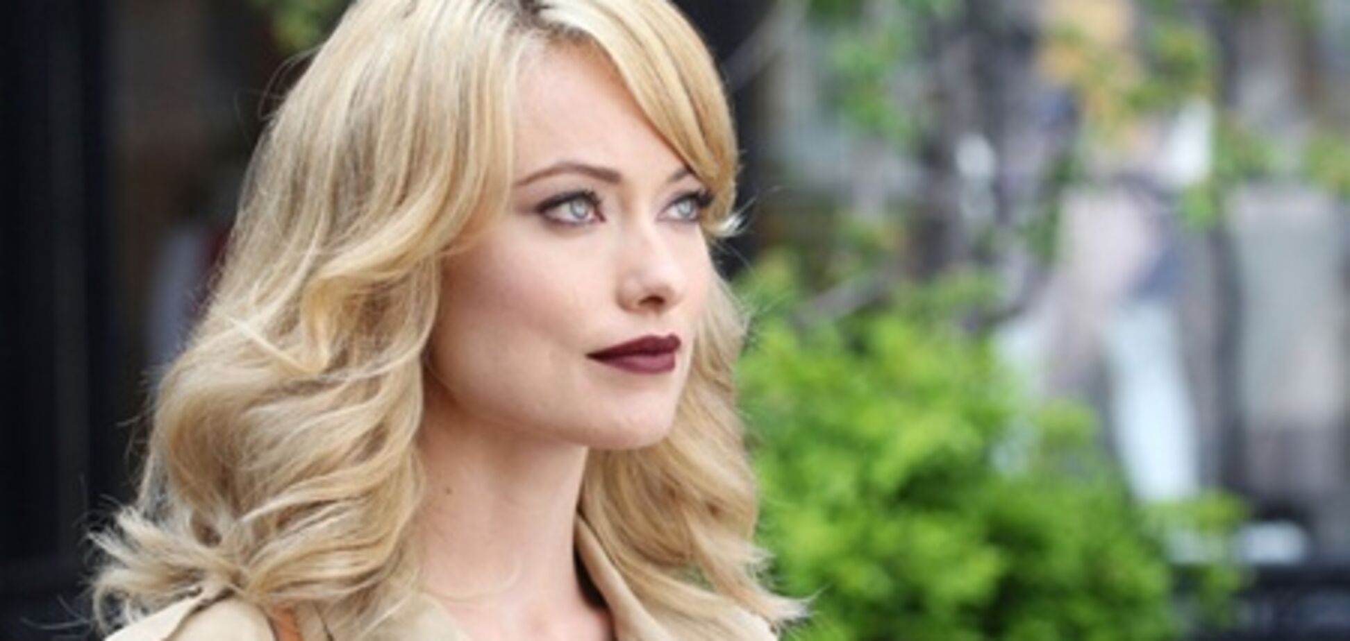 Уайлд стала блондой для Revlon. Фото