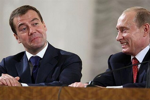 Путин будет благодарен Медведеву 'по гроб жизни' - СМИ