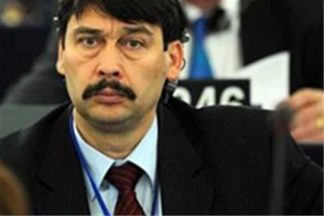 Новый Президент Венгрии тоже не приедет в Ялту