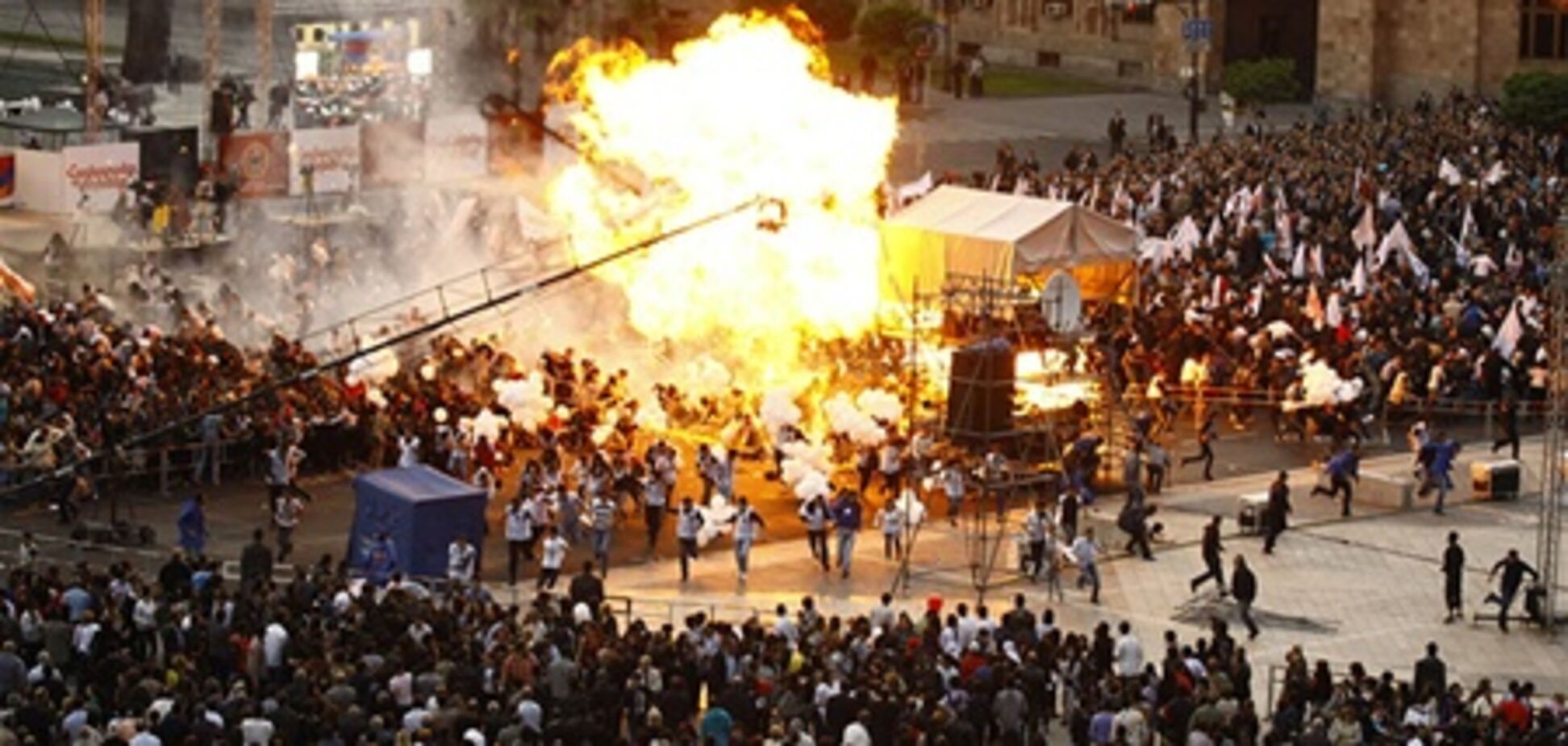 Армения предвыборная: о чем расскажет взрыв