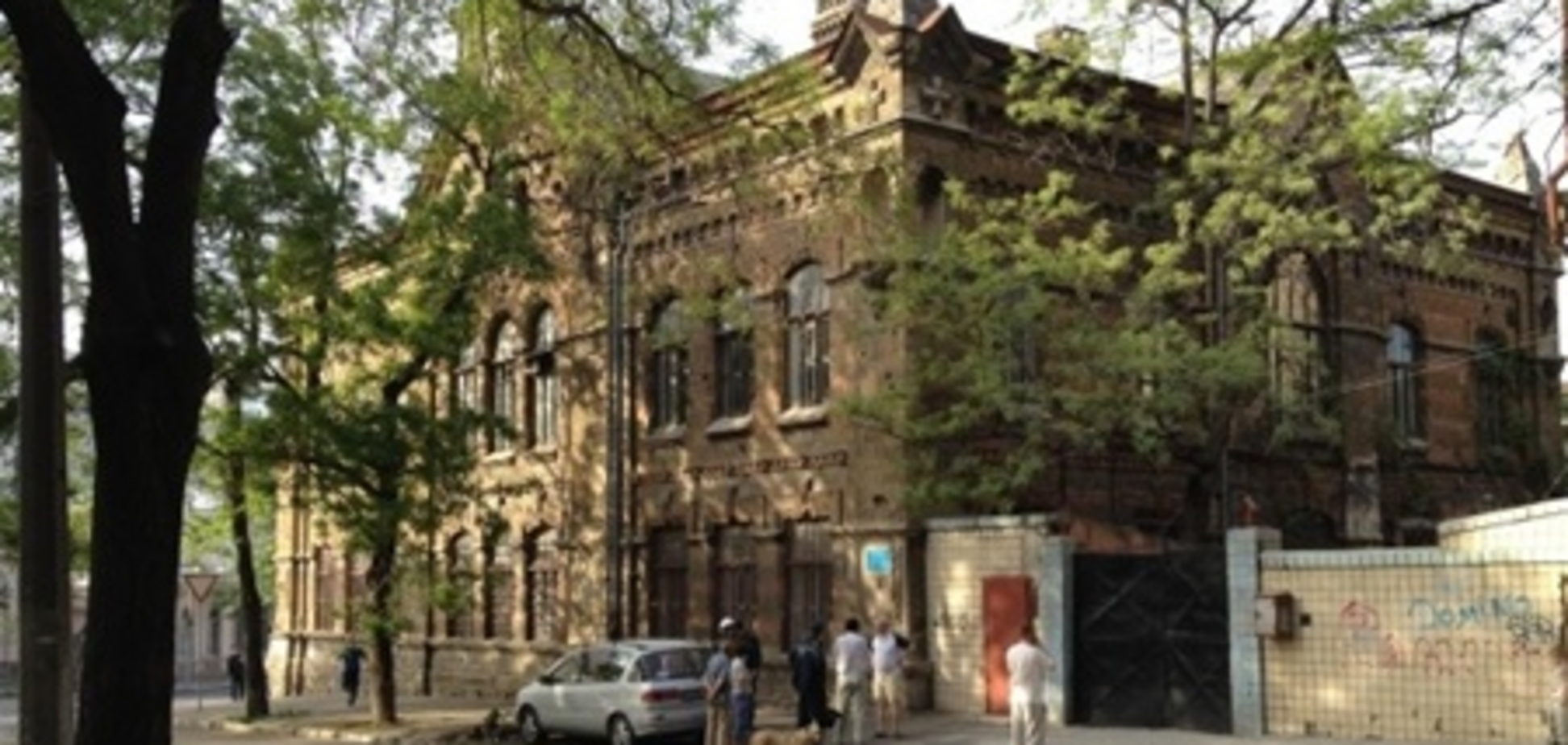 В центре Одессы рухнула часть дома. Фото, видео