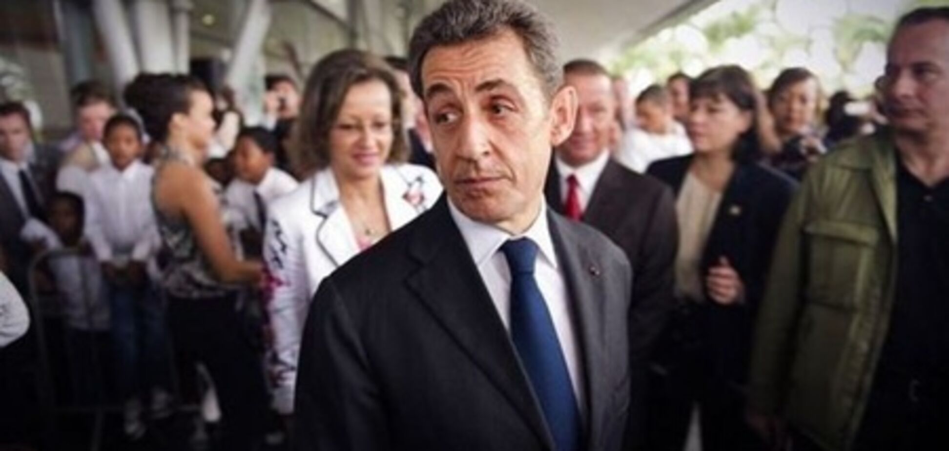 Саркози проголосовал в Париже во втором туре выборов