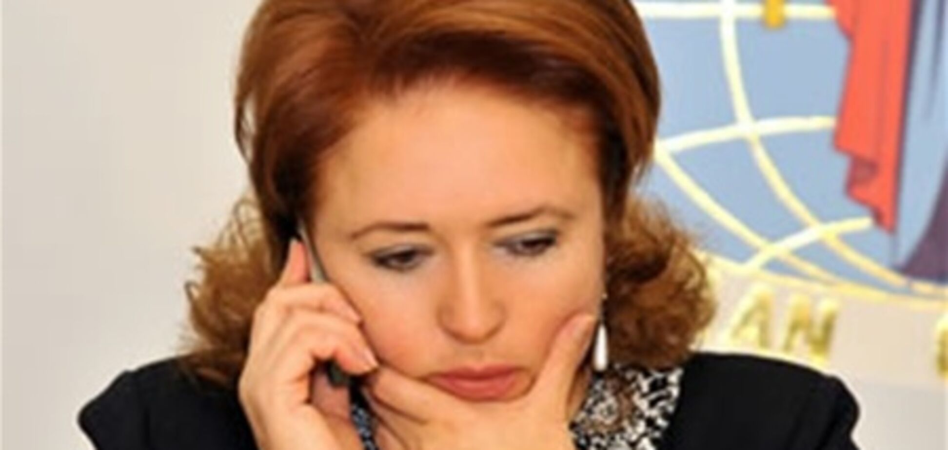 Оппозиция требует от Пшонки объяснить обыски у Карпачевой