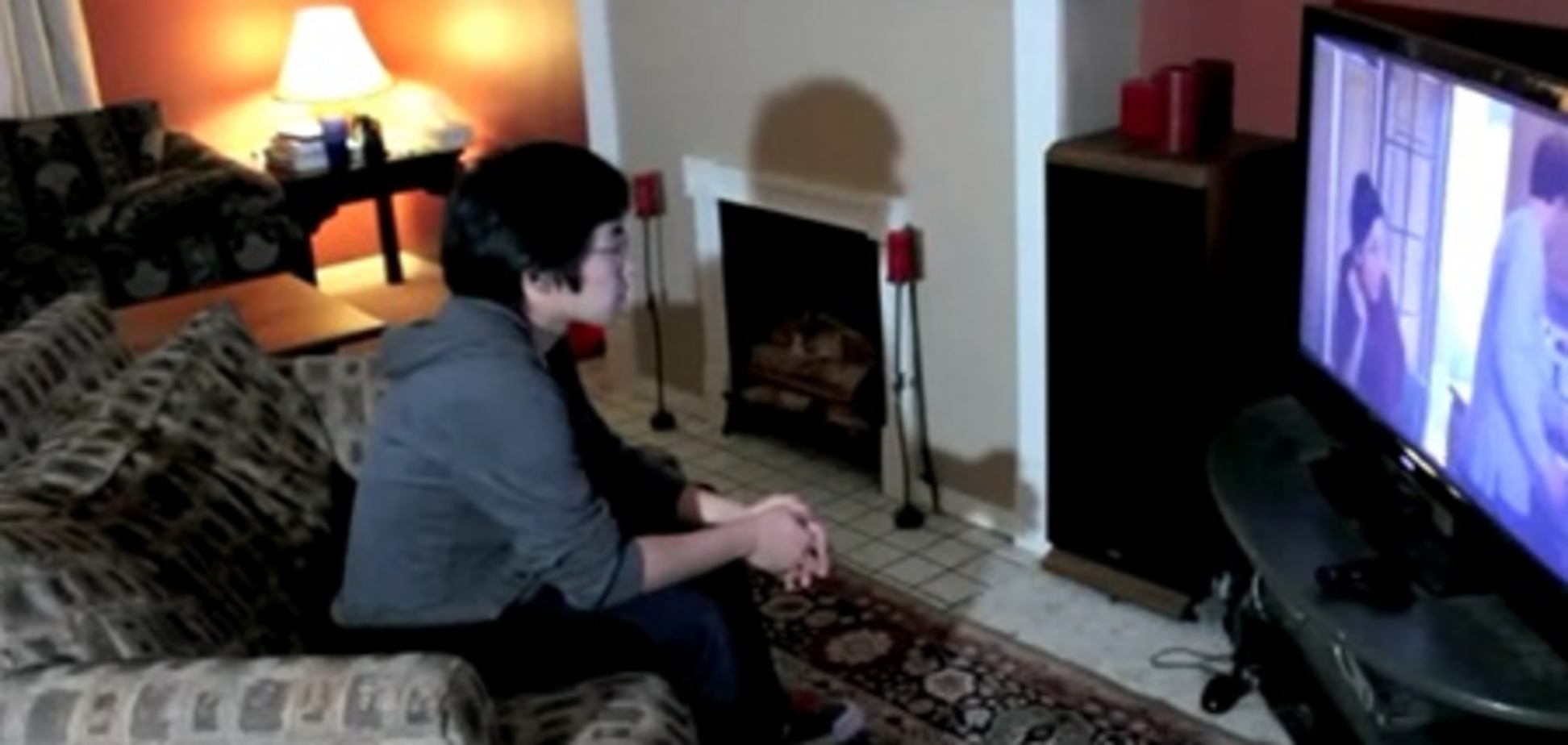 Обычный диван превратили в сенсорную поверхность. Видео