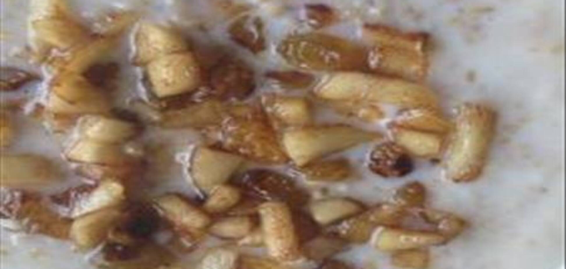 Овсяная каша с яблоками и корицей