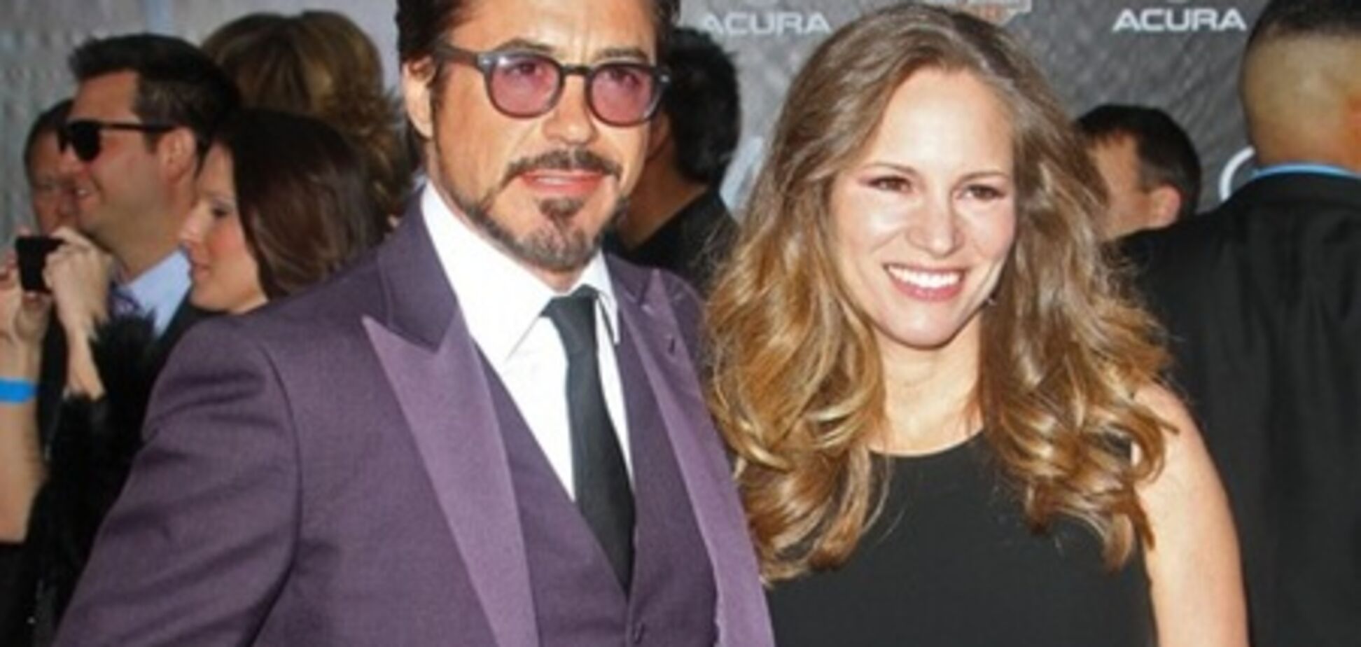 Роберт Дауни показал новорожденого сына. Фото