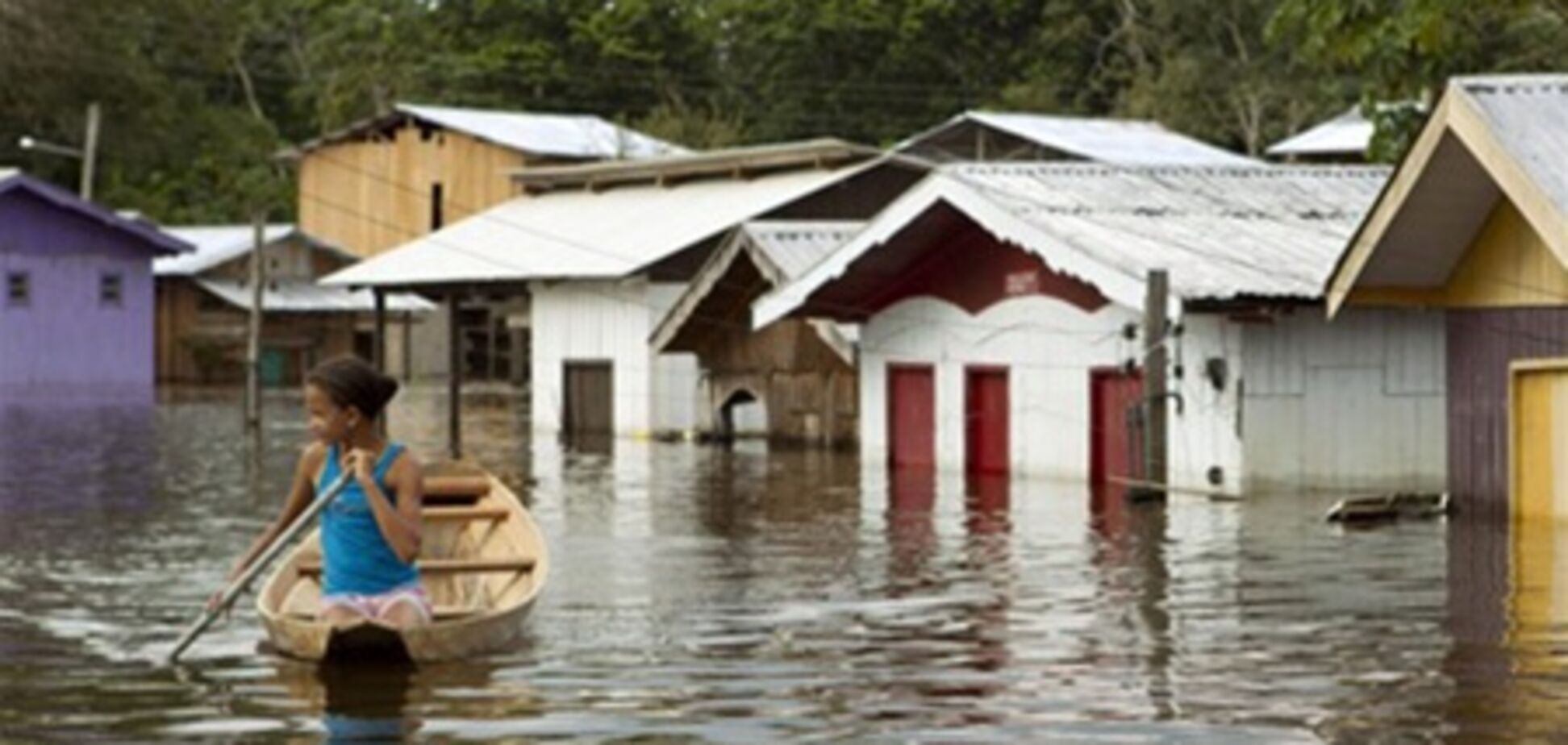 Амазонка вышла из берегов: эвакуированы 74 тысячи семей