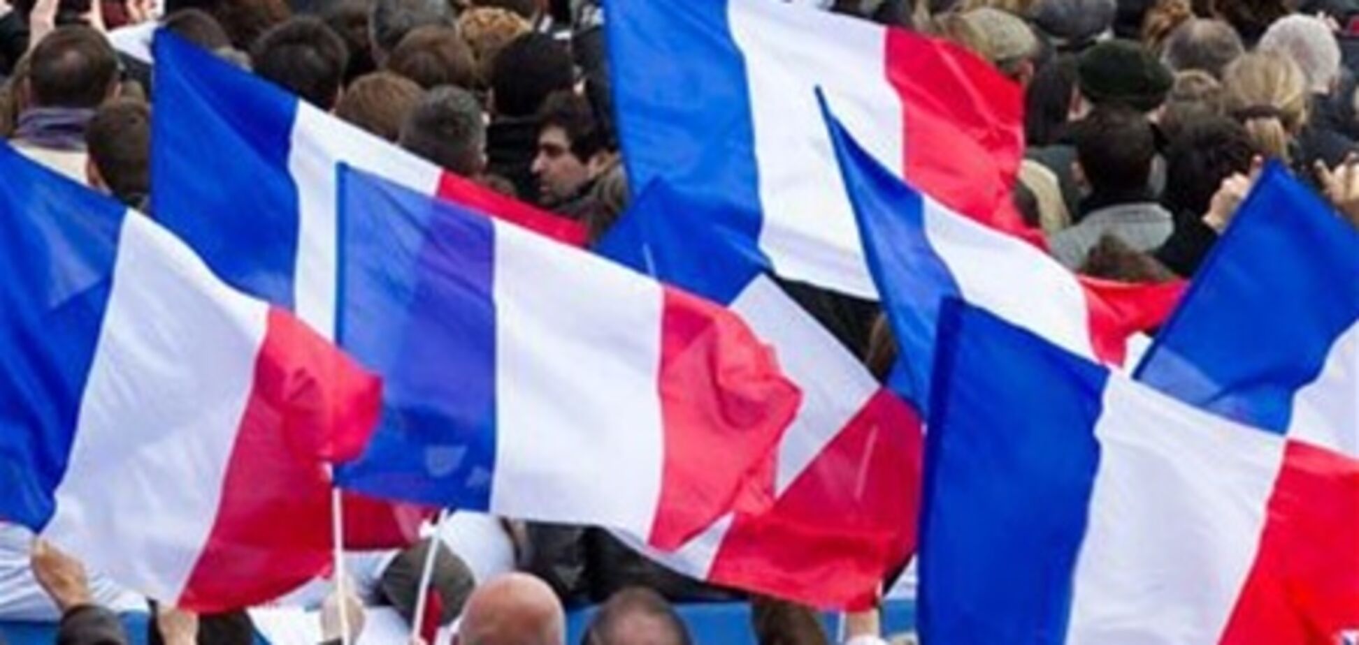 Во Франции стартовали парламентские выборы