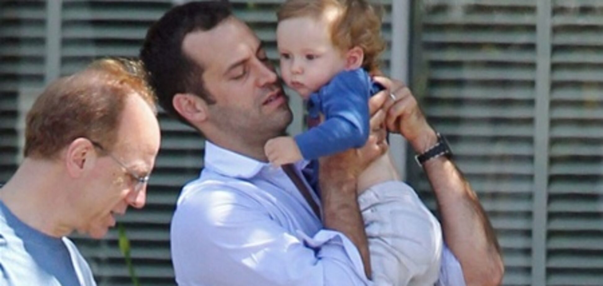 Портман отпраздновала день рождения в кругу семьи. Фото