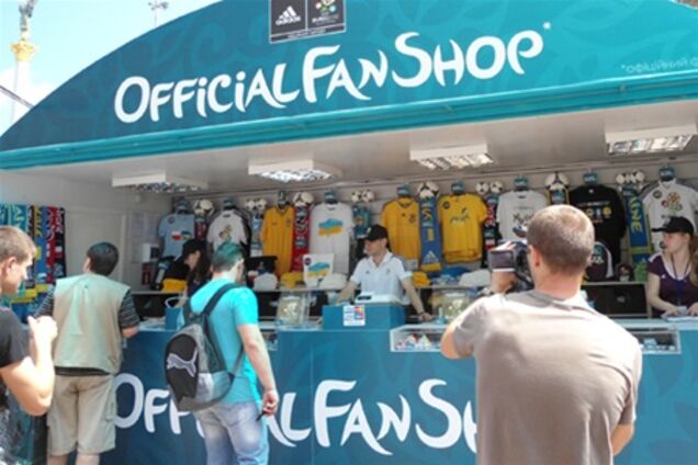 Сувениры Евро-2012: контрафакт не пройдет?