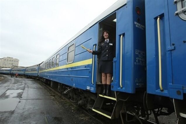 'Укрзализныця' будет платить пассажирам за опоздание поезда