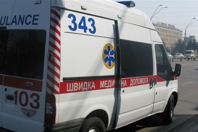 На матче с Украиной госпитализировали троих фанов