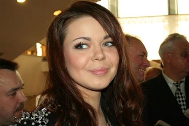 Гросу на своє 17-річчя прокотилася в московському метро