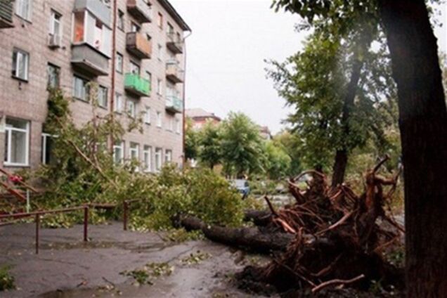 На Полтавщині ураган з градом вбив людину