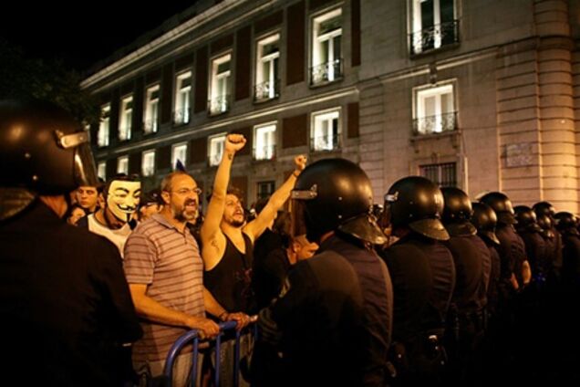 В Испании митингующие шахтеры подрались с полицией