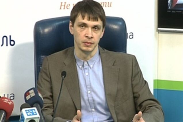 Украинцев волнуют два вопроса: соц.проблемы и борьба с коррупцией - Таран