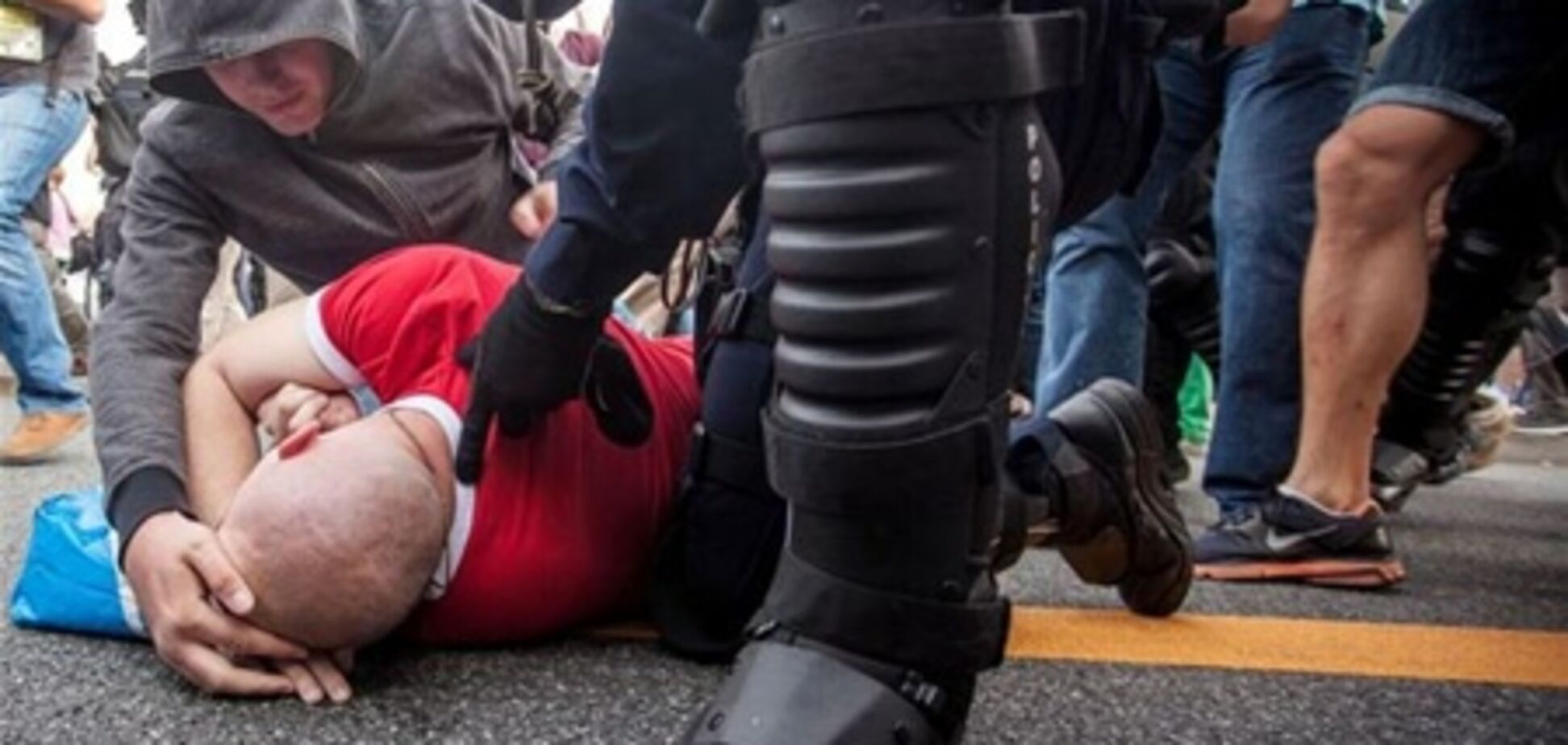 В Польшу едут сотни фанатов из России - мстить за своих