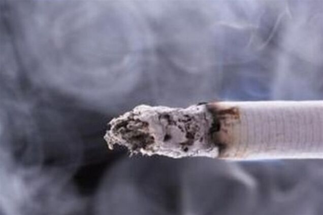 Ісламісти в Малі спалюють сигарети і шмагають курців різками