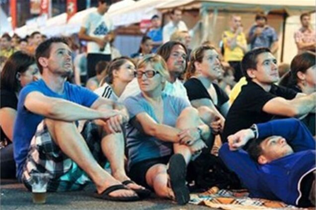 В киевской фан-зоне во вторник - день генеральной уборки