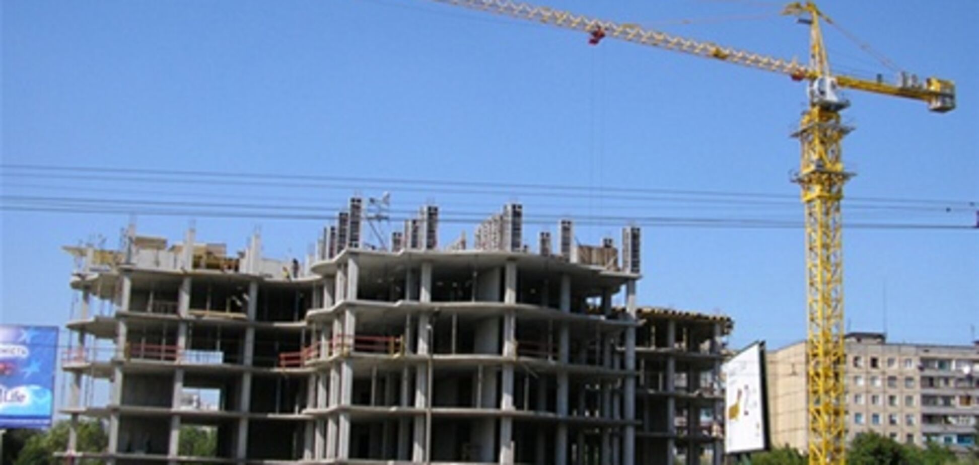 У Гурзуфі при падінні крана на будівництві загинув робітник