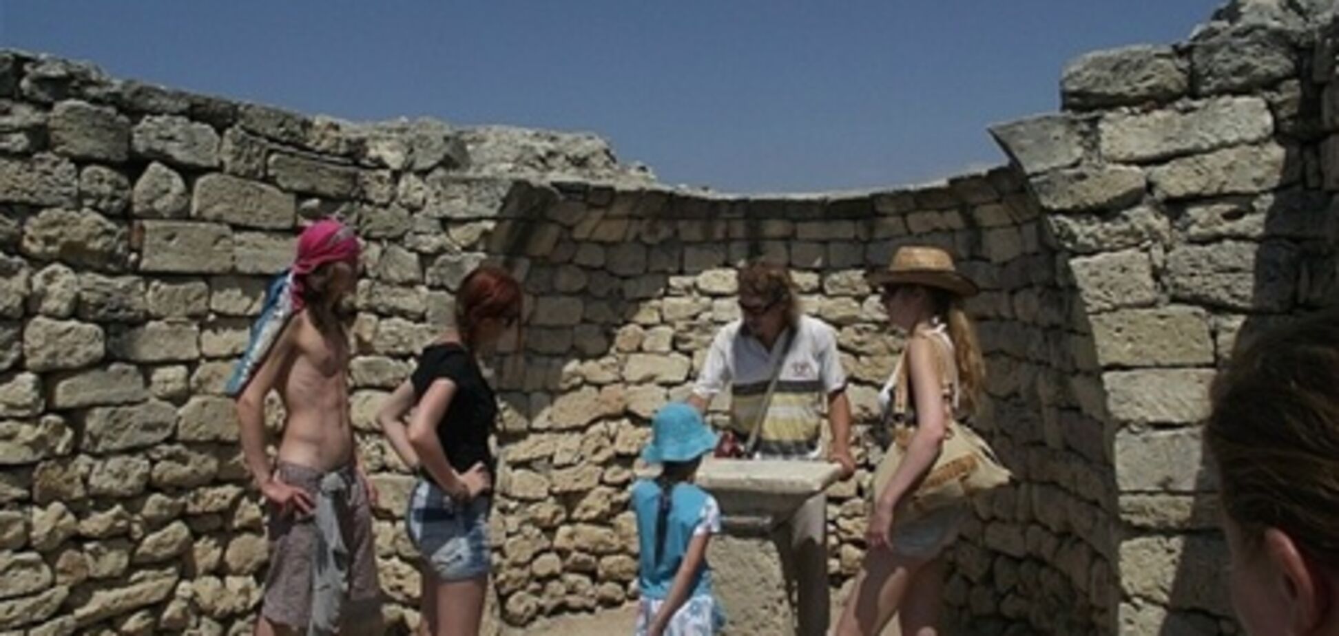 Крымским туристам предложат археологические туры
