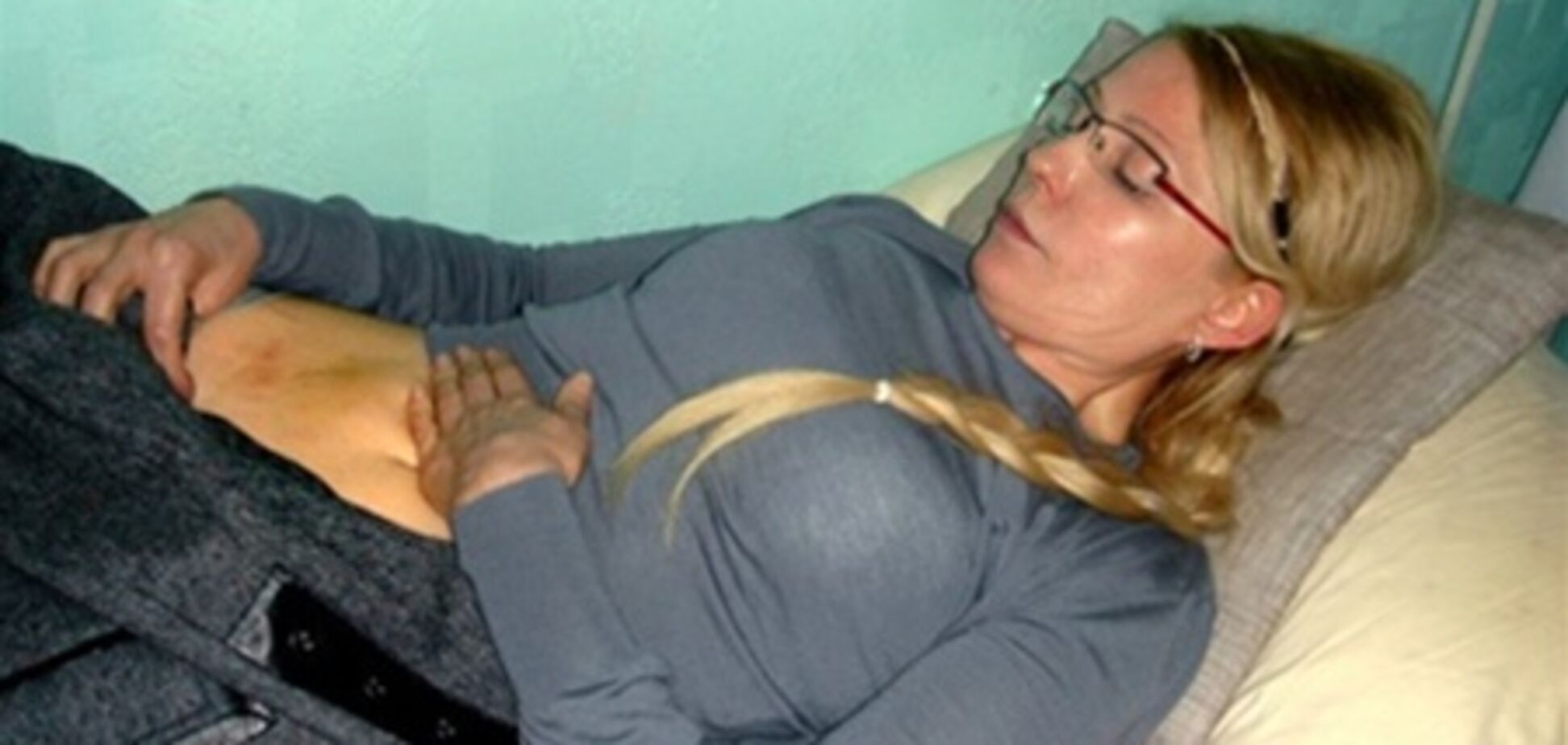 Євродепутат: історія з побиттям Тимошенко - цирк