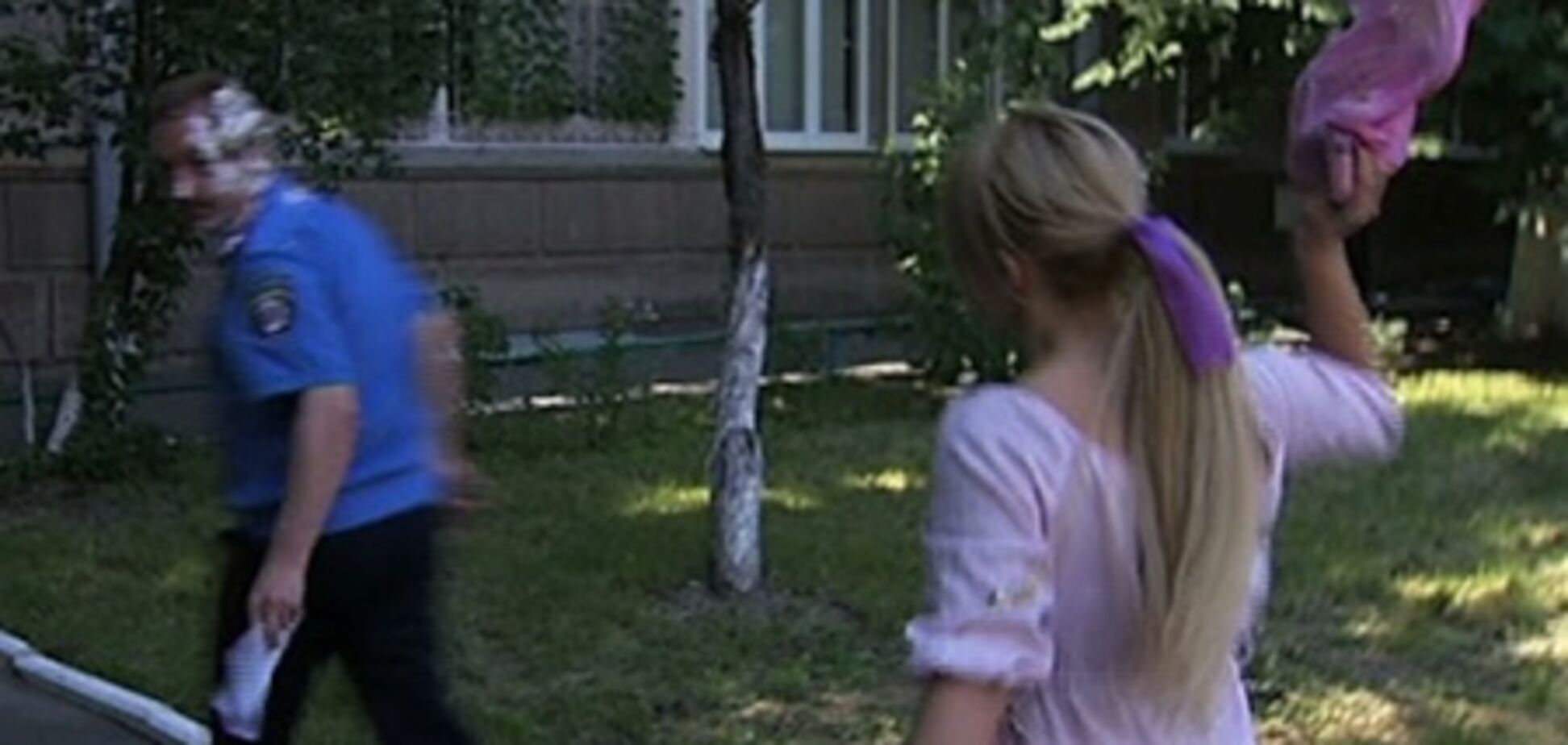 Активистке FEMEN за атаку тортом светит уголовное наказание