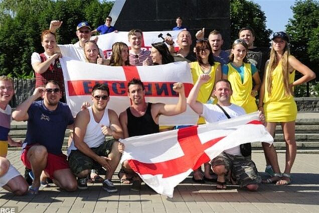 Английские фанаты боятся провокаций в Донецке