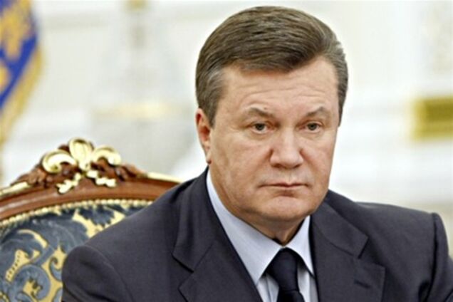 Янукович відвідає перше засідання 'Конституційної асамблеї'