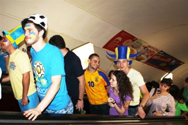 В киевском метро появилось объявление для курильщиков