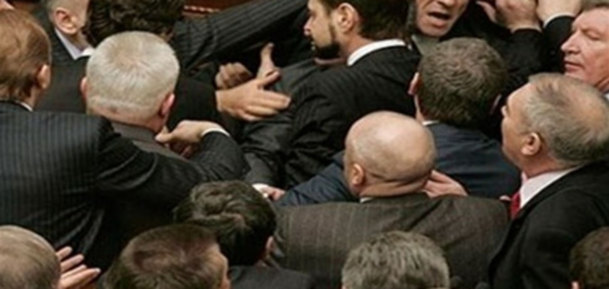 Оппозиция намерена физически отстаивать украинский язык