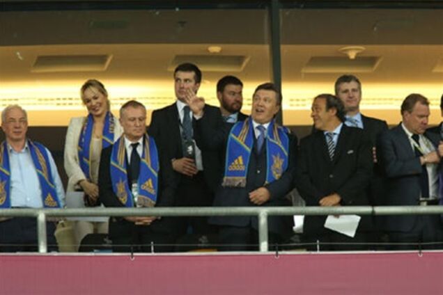 На матч Англия-Украина идет много высоких гостей 