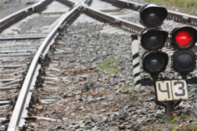 В Крыму поезд насмерть сбил мужчину с 4-летним сыном