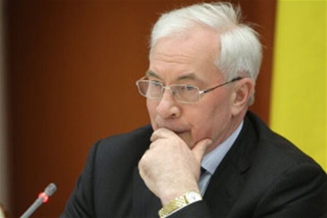 Азаров рассказал, как дезинформировали иностранцев