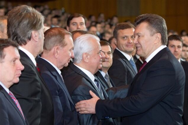 На заседание Конституционной ассамблеи пришли все президенты Украины