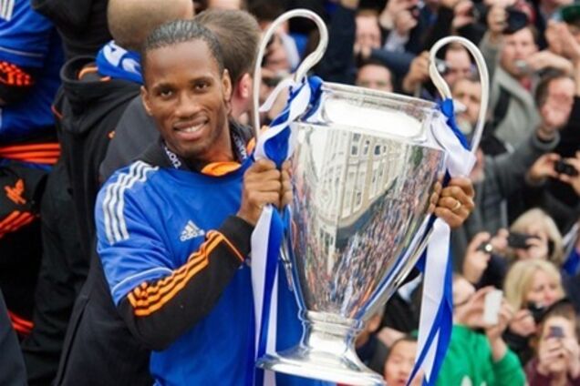 Охрана 'Челси' сломала кубок Лиги чемпионов