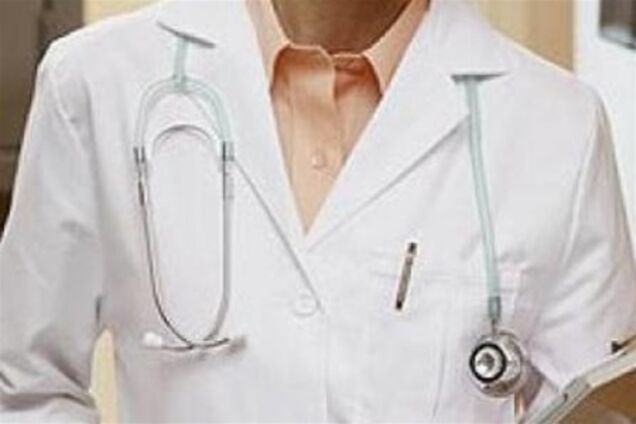 Попов считает условия работы киевских врачей 'издевательством'