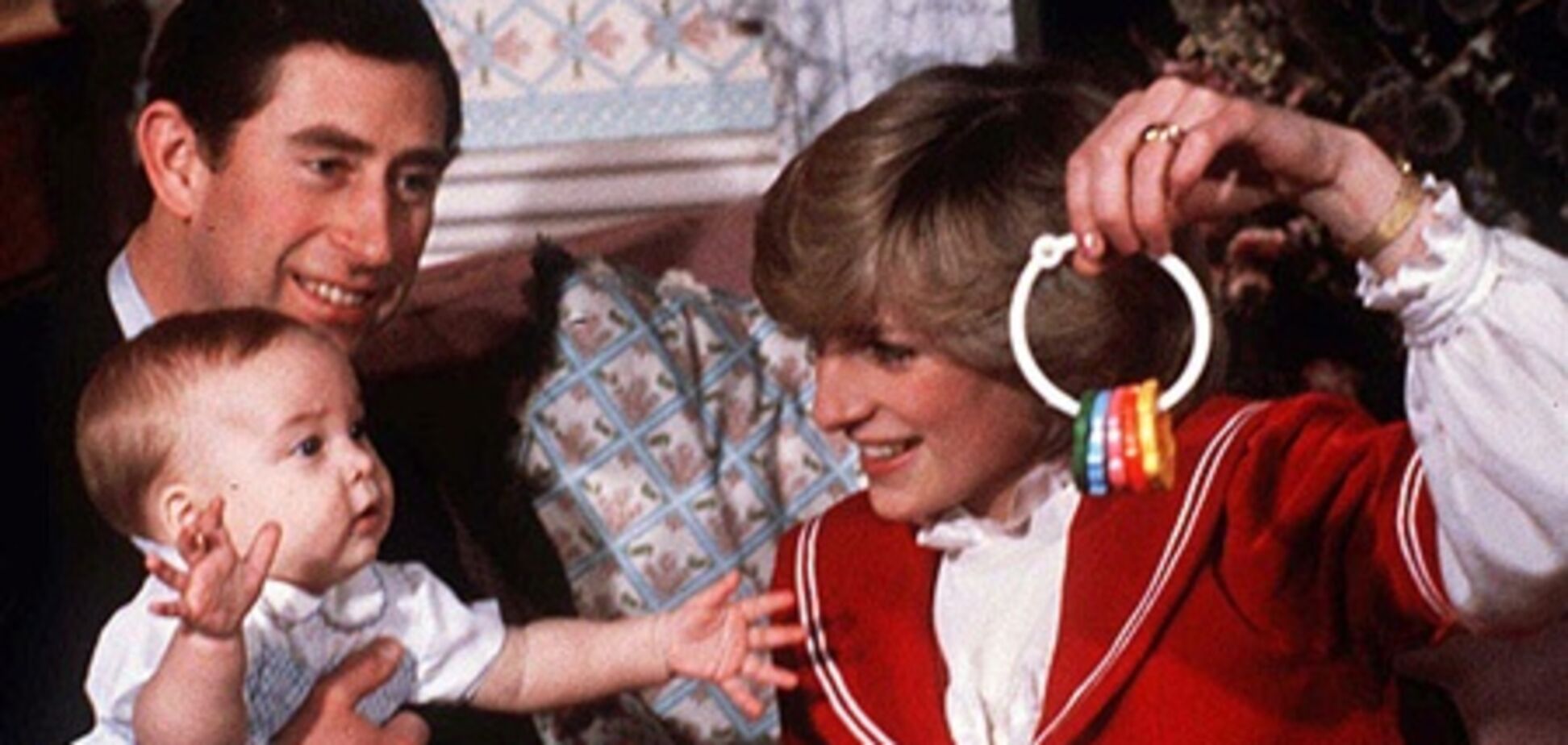 Принц Уильям отмечает 30-летие: $19 млн от мамы и портрет от жены. Фото