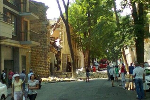 Дом, рухнувший в Одессе, находился в аварийном состоянии