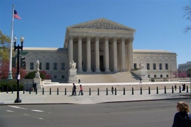 Верховный суд США отменил штрафы за мат в телеэфире