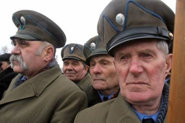 Регіонали вимагають визнати ОУН-УПА стороною, воюючою за українську державу 