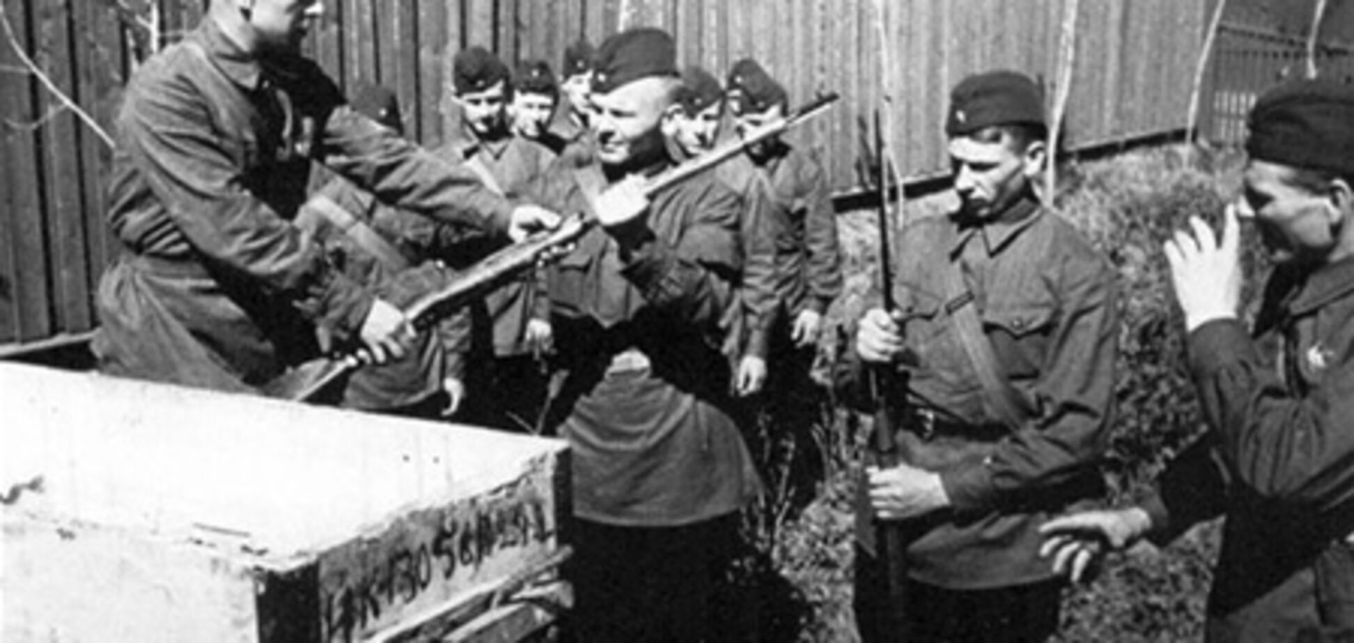 22 червня, рівно о 4 годині