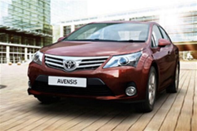 В Украине уже можно купить обновленный Toyota Avensis