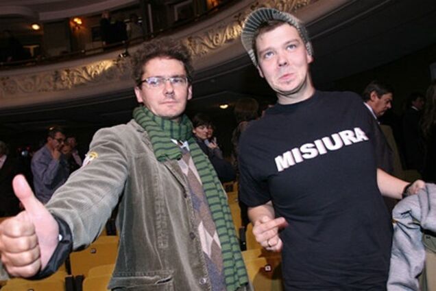 Поляки извинились перед украинками под звуки гимна