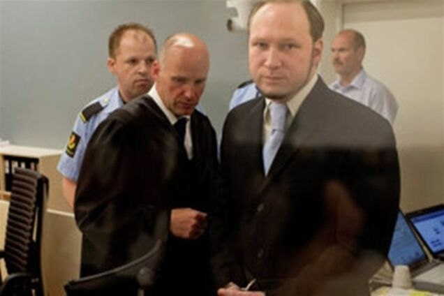 Родные жертв Брейвика оказались слушать его последнюю 'чушь'