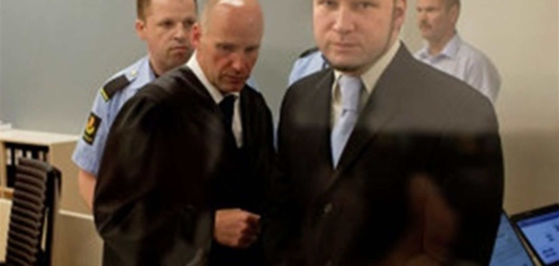 Родные жертв Брейвика оказались слушать его последнюю 'чушь'