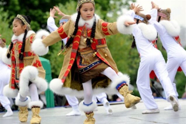 В Якутии устроили самый большой хоровод в мире