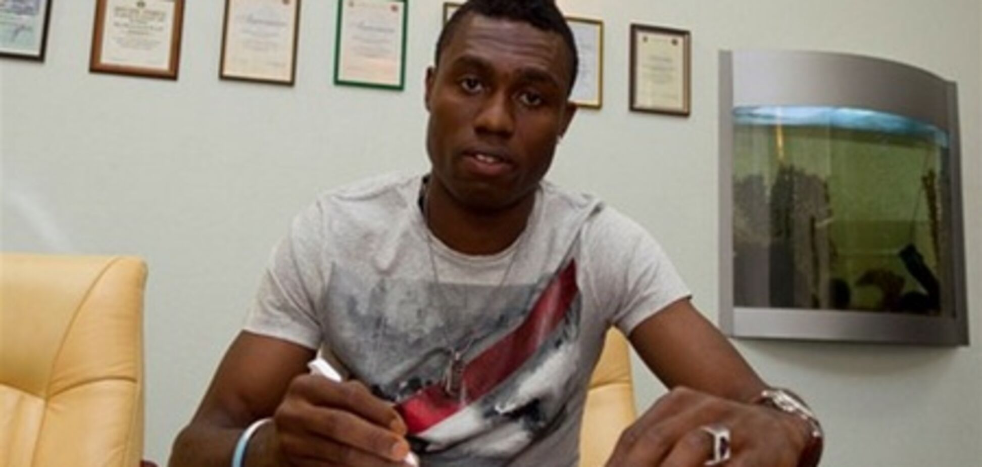 'Днепр' усилился защитником 'Арсенала'