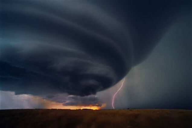 США загрожує ураган Деббі