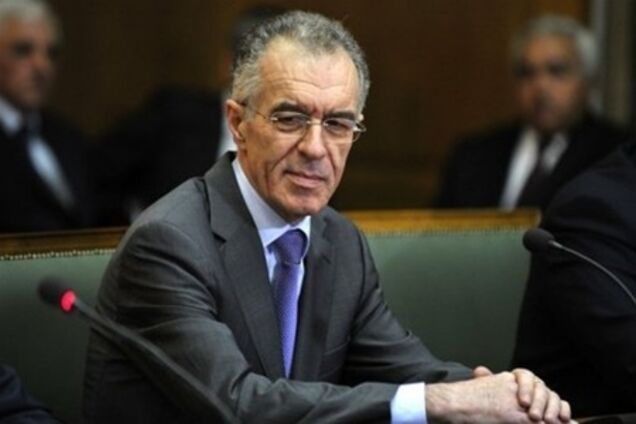 Министр финансов Греции ушел в отставку, не проработав и недели